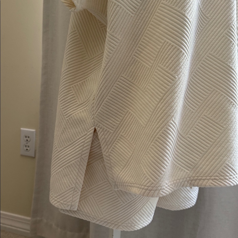 Shorts Set - Picture 7 of 9